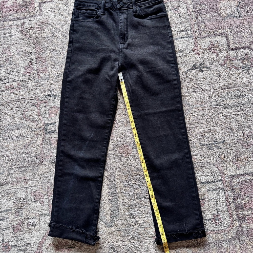 Just Black Women's Cropped Jeans in Black